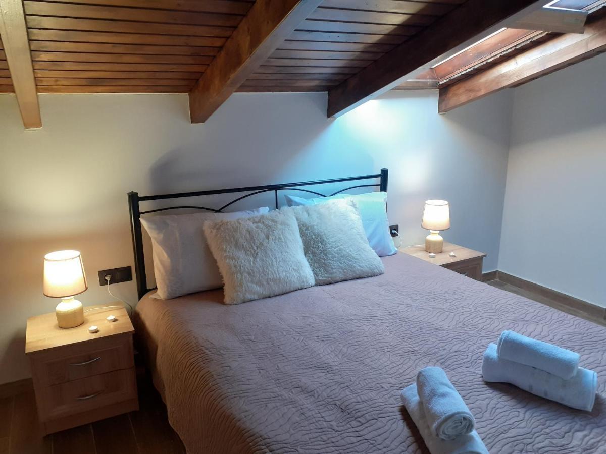 The View Attic Apartment Ioannina Exterior photo