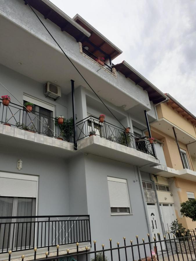 The View Attic Apartment Ioannina Exterior photo